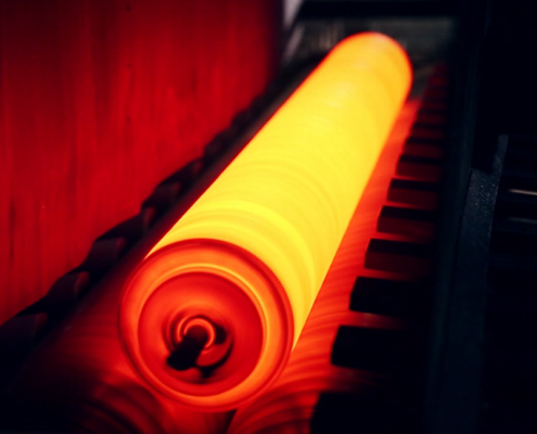 Casting a bi-metallic barrel Casting a bi-metallic barrel